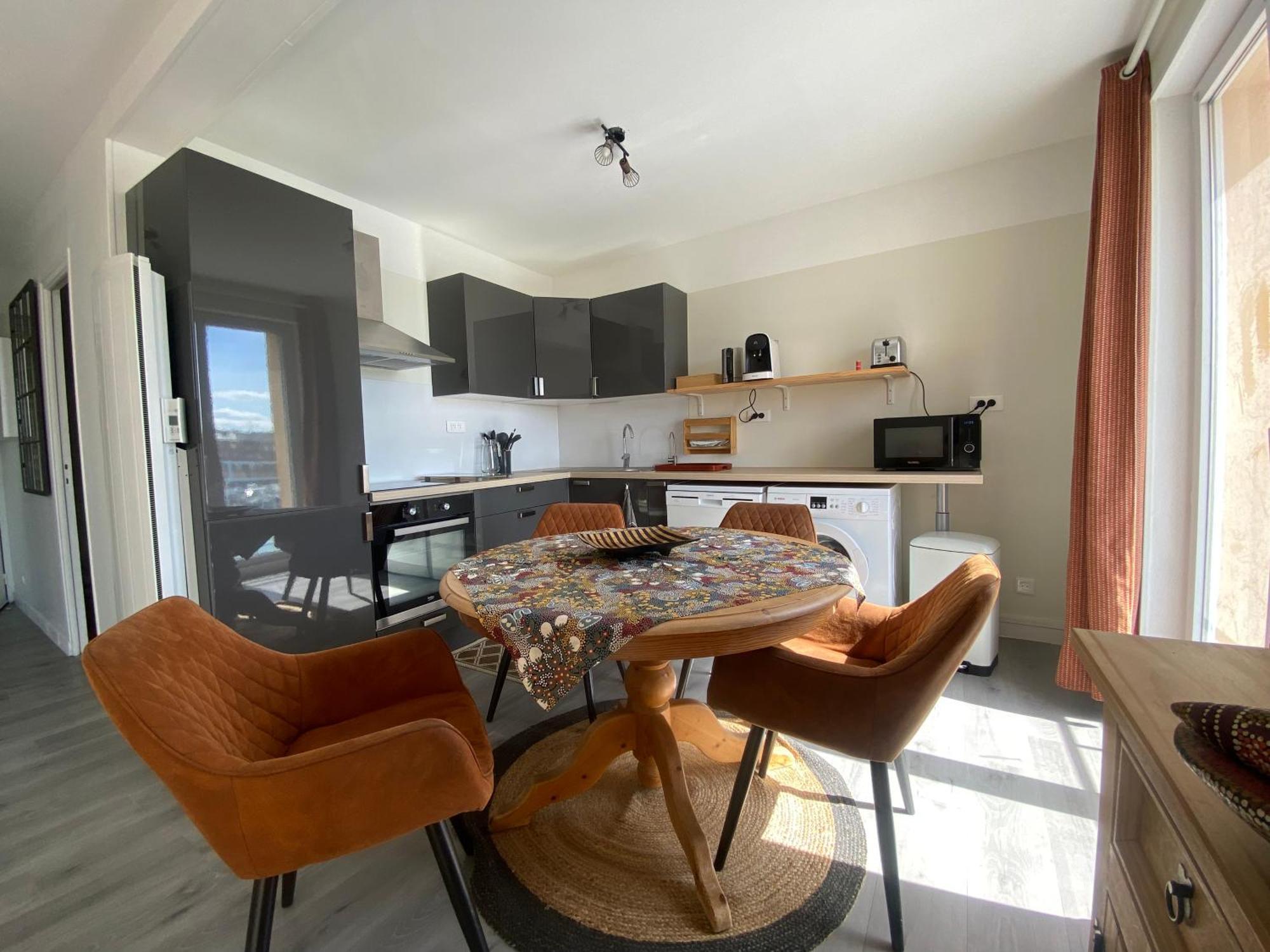 Etablissement 3 Etoiles Avec Ascenseur, 3 Appartements Lumineux Vue Port Avec Balcon, 200M De La Mer, Wifi Fibre, Tous Service Inclus Dieppe Exterior foto